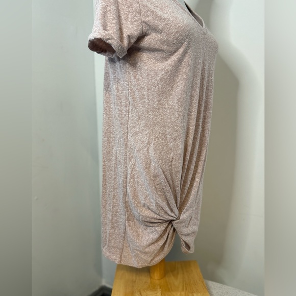 Z SUPPLY knotted hemline t-shirt dress - Picture 7 of 10